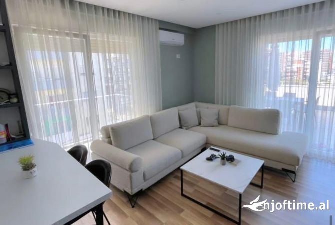 Shtepi ne shitje 1+1 ne Tirane - 125,000 Euro