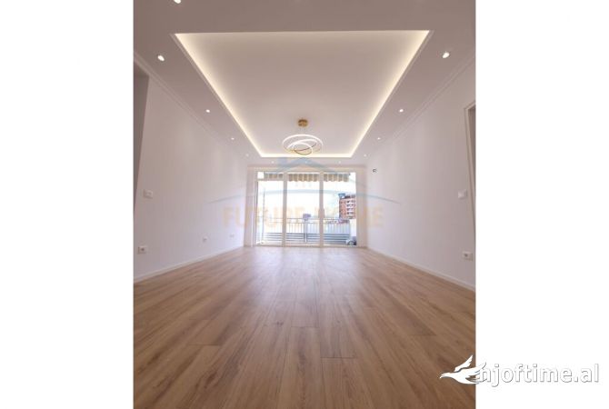 Shtepi ne shitje 2+1 ne Tirane - 210,000 Euro