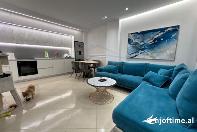 Shtepi ne shitje 2+1 ne Tirane - 320,000 Euro