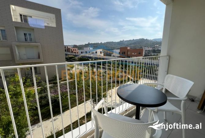 Shtepi me qera 2+1 ne Tirane - 900 Euro