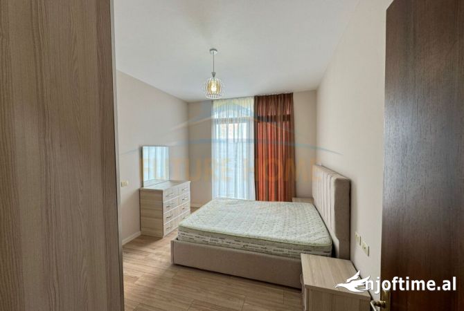 Shtepi ne shitje Apartament ne Tirane, 2+1, Mobilimi E mobiluar, Pagesa 138,000  Euro.
