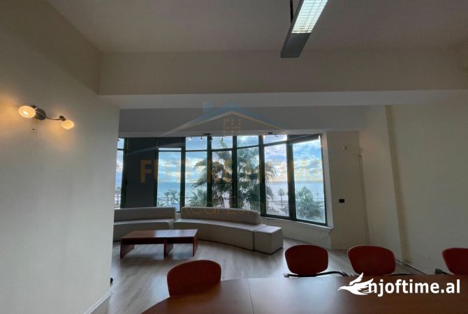  Disponojme Per Shitje, Ambient Biznesi, Vollga, Durres