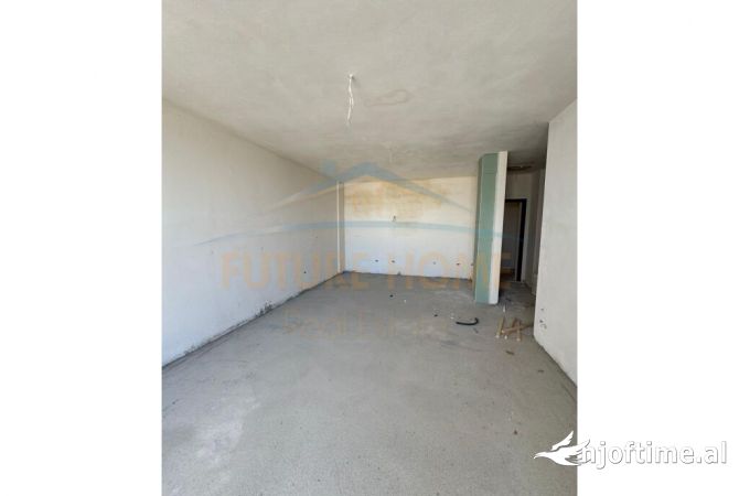 Shtepi ne shitje 2+1 ne Tirane - 220,000 Euro