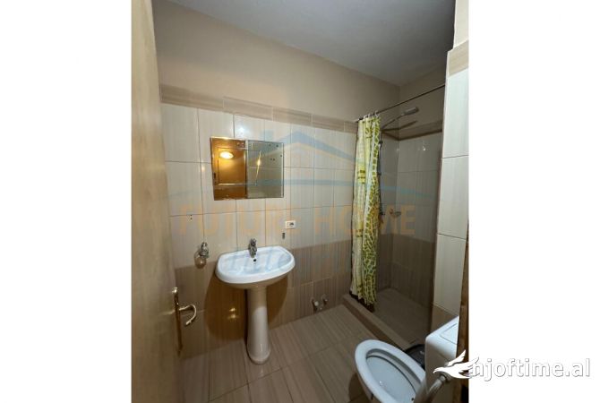 Shtepi ne shitje 1+1 ne Tirane - 150,000 Euro