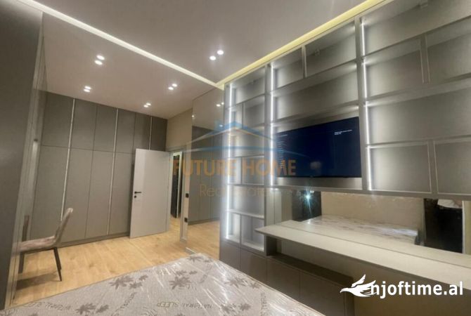 Shtepi me qera Vila Luksoze ne Tirane, 1+1, Mobilimi E mobiluar, Pagesa 1,000  Euro.