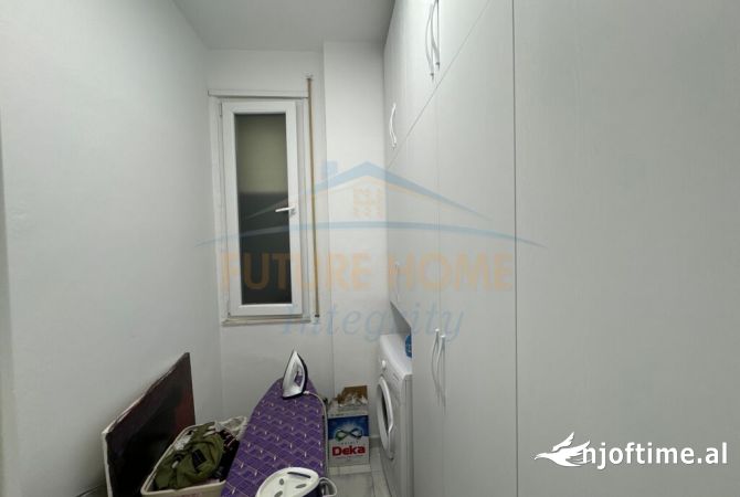 Shtepi ne shitje Apartament ne Tirane, 2+1, Mobilimi E mobiluar, Pagesa 200,000  Euro.