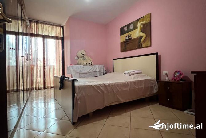 Shtepi me qera 1+1 ne Tirane - 450 Euro