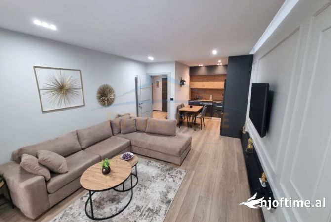 Shtepi me qera 1+1 ne Tirane - 1,000 Euro