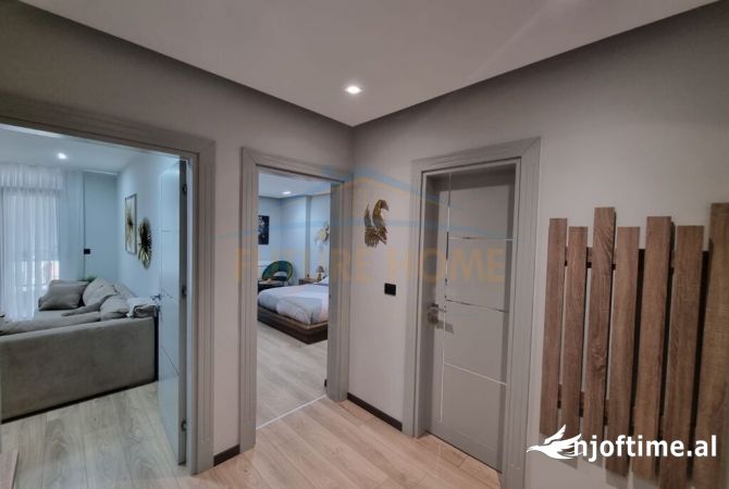 Shtepi me qera Apartament ne Tirane, 1+1, Mobilimi E mobiluar, Pagesa 1,000  Euro.
