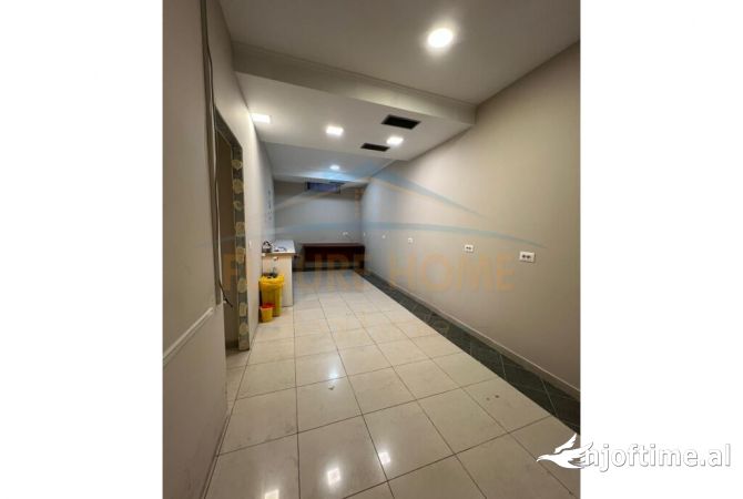 Shitet, Ambjent Biznesi, Qender, Tirane.