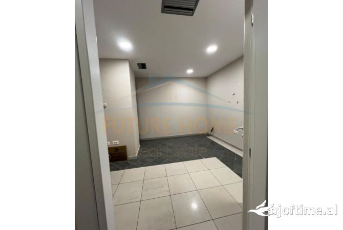 Qira, Ambjent Biznesi, Qender, Tirane.