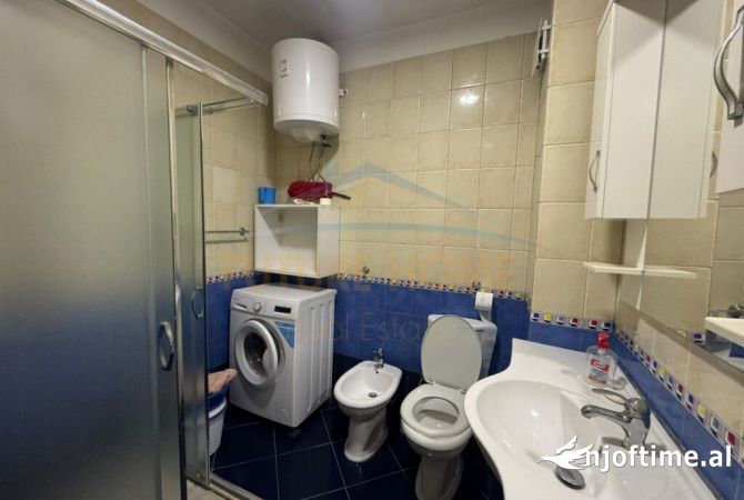 Shtepi me qera Apartament ne Tirane, 1+1, Mobilimi Bosh, pa mobiluar, Pagesa 650  Euro.