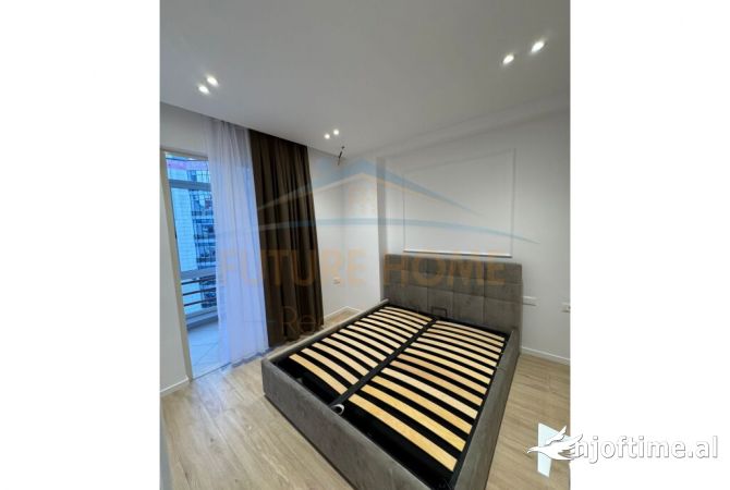 Shtepi ne shitje Apartament ne Tirane, 2+1, Mobilimi E mobiluar, Pagesa 200,000  Euro.