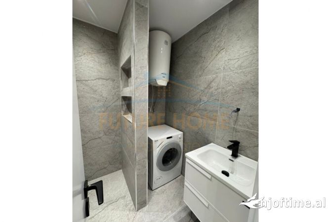 Shtepi ne shitje Apartament ne Tirane, 2+1, Mobilimi E mobiluar, Pagesa 200,000  Euro.