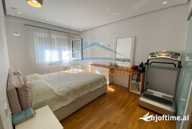 Shtepi ne shitje 2+1 ne Tirane - 240,000 Euro