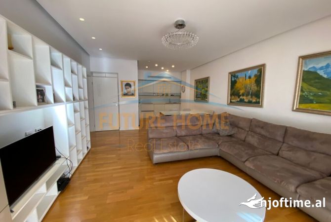 Shtepi ne shitje Apartament ne Tirane, 2+1, Mobilimi E mobiluar, Pagesa 240,000  Euro.