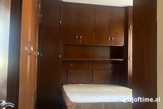 Shtepi me qera 1+1 ne Tirane - 450 Euro
