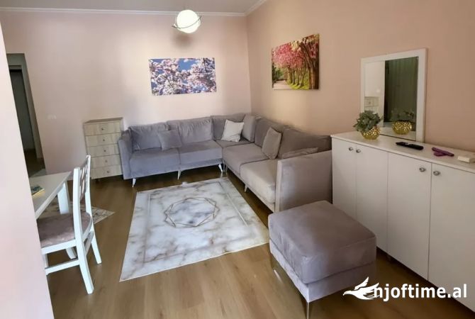 Shtepi ne shitje 1+1 ne Tirane - 95,000 Euro