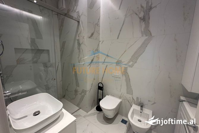 Shtepi me qera Apartament ne Tirane, 2+1, Mobilimi E mobiluar, Pagesa 1,200  Euro.