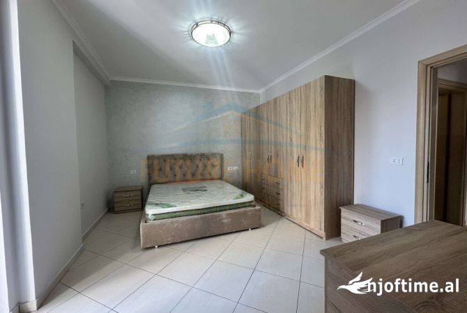 Shtepi me qera Apartament ne Tirane, 2+1, Mobilimi E mobiluar, Pagesa 500  Euro.