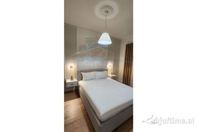 Shtepi ne shitje Apartament ne Durres, 1+1, Mobilimi E mobiluar, Pagesa 120,000  Euro.