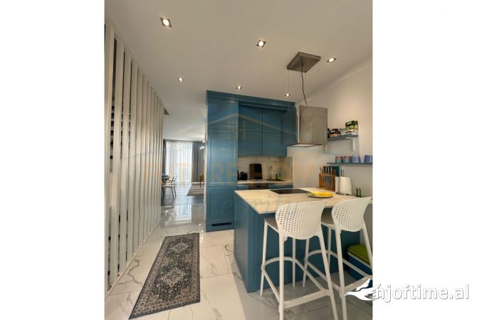 Shtepi ne shitje Duplex(shtepi me 2 kate) ne Durres, 2+1, Mobilimi E mobiluar, Pagesa 544,000  Euro.