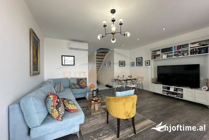 Shtepi ne shitje Duplex(shtepi me 2 kate) ne Durres, 2+1, Mobilimi E mobiluar, Pagesa 544,000  Euro.