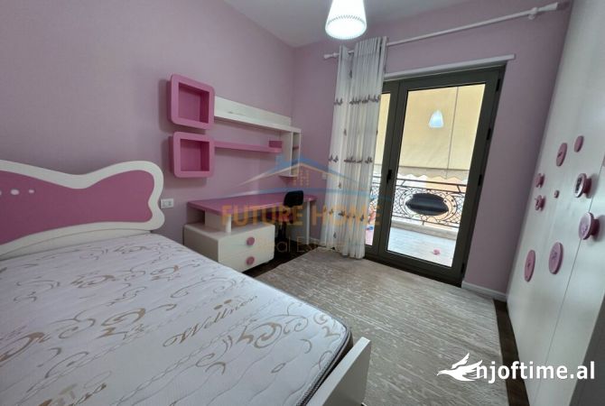 Shtepi me qera 3+1 ne Tirane - 1,900 Euro