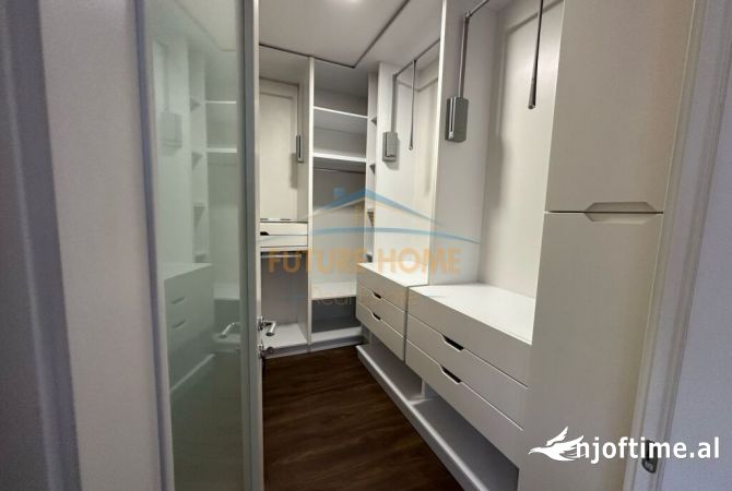 Shtepi me qera 3+1 ne Tirane - 1,900 Euro