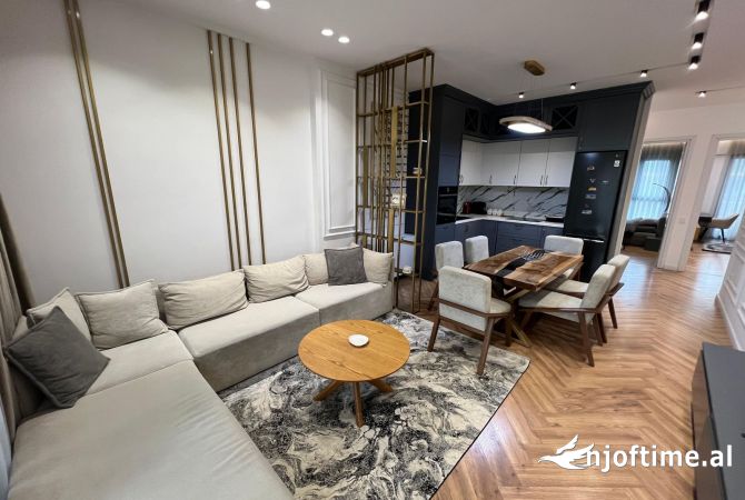 Shtepi me qera Apartament ne Tirane, 2+1, Mobilimi E mobiluar, Pagesa 1,380  Euro.