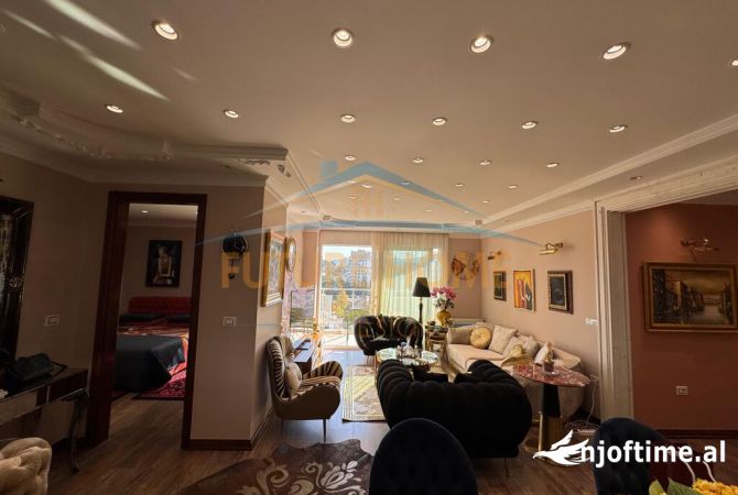 Shtepi me qera Apartament ne Tirane, 2+1, Mobilimi E mobiluar, Pagesa 2,300  Euro.