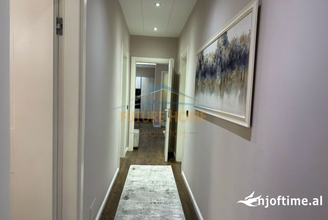 Shtepi me qera Apartament ne Tirane, 3+1, Mobilimi E mobiluar, Pagesa 1,900  Euro.