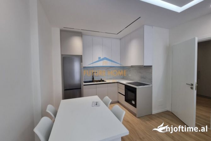 Shtepi me qera 2+1 ne Tirane - 750 Euro