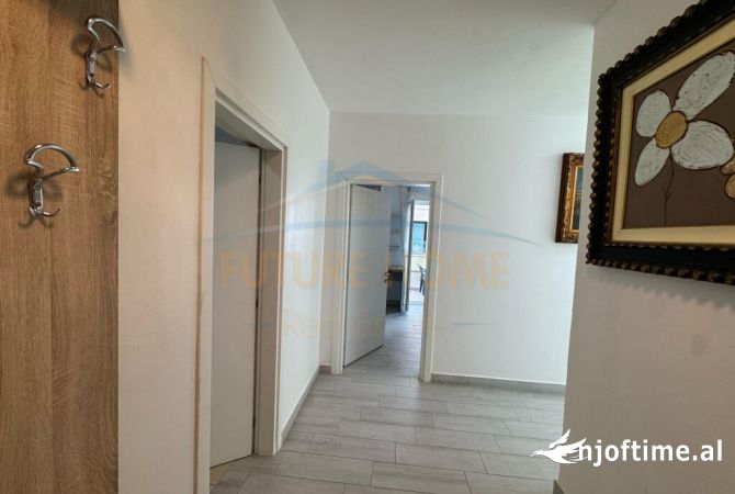 Shtepi ne shitje Apartament ne Durres, 2+1, Mobilimi E mobiluar, Pagesa 235,000  Euro.