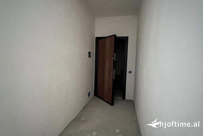Shtepi ne shitje 1+1 ne Tirane - 103,500 Euro