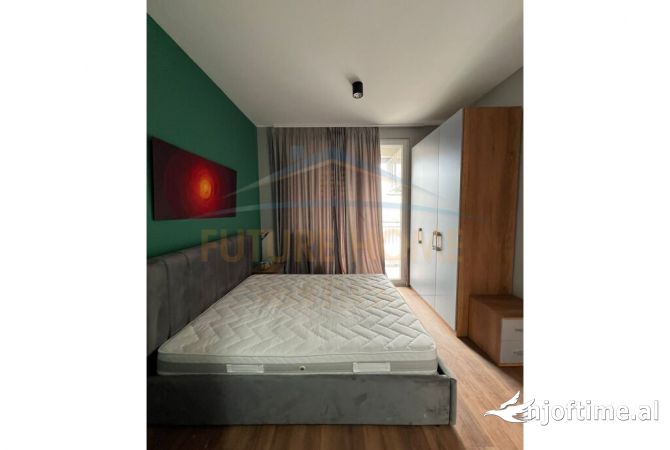 Shtepi me qera Apartament ne Tirane, 2+1, Mobilimi E mobiluar, Pagesa 800  Euro.