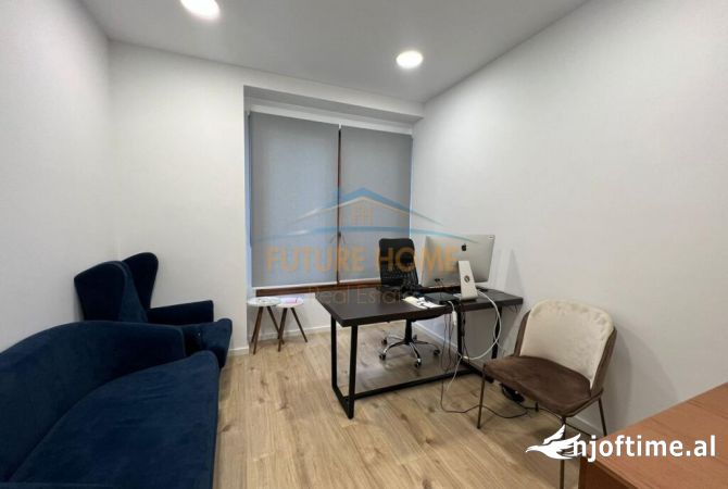 Ambient biznesi me qera 3+1 ne Tirane - 2,500 Euro