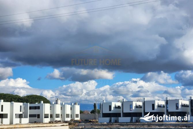 Shtepi ne shitje 2+1 ne Durres - 320,000 Euro
