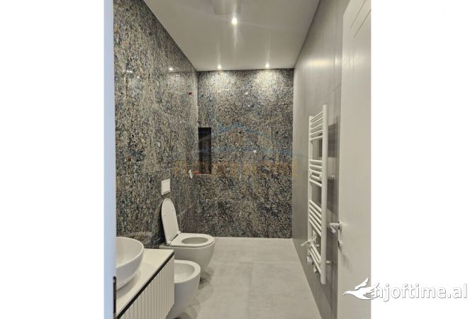 Apartment for rent in Tirana 3+1, Furnished