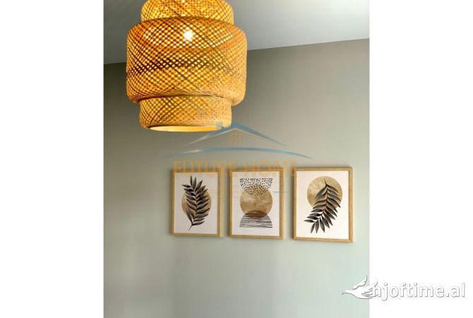 Shtepi ne shitje Apartament ne Tirane, 1+1, Mobilimi Bosh, pa mobiluar, Pagesa 178,000  Euro.