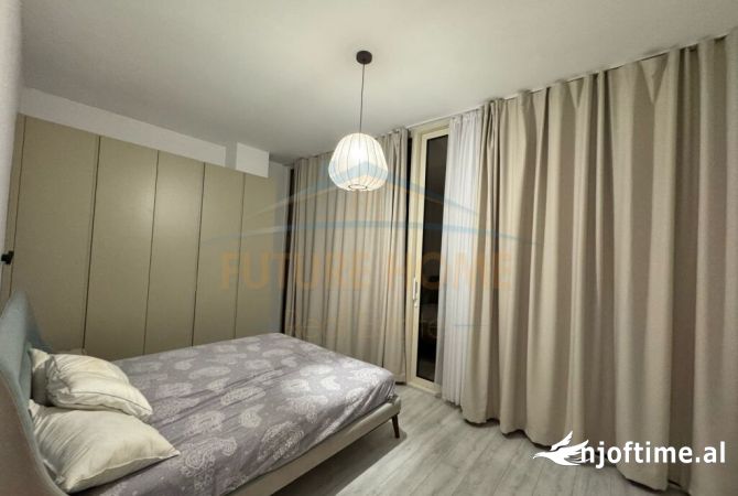 Shtepi ne shitje Vila Luksoze ne Vlore, 2+1, Mobilimi E mobiluar, Pagesa 1,000,000  Euro.