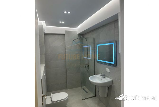 Shtepi ne shitje 1+1 ne Tirane - 130,000 Euro