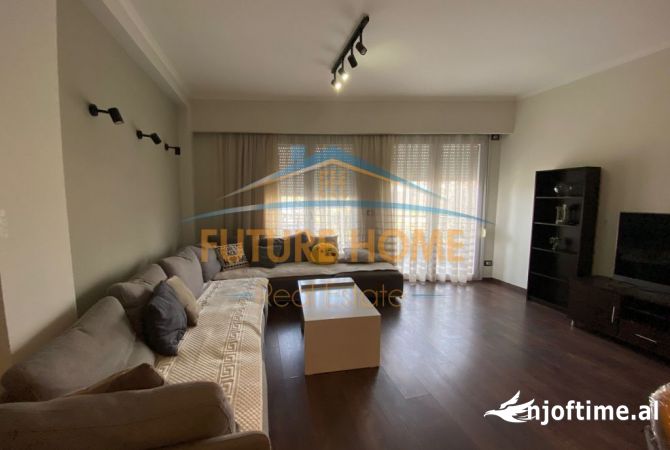 Shtepi ne shitje 2+1 ne Tirane - 300,000 Euro