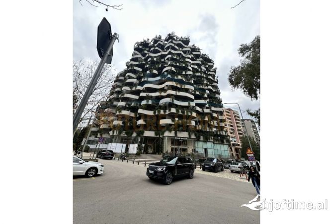 Shtepi ne shitje Apartament ne Tirane, 2+1, Mobilimi E mobiluar, Pagesa 1,290,000  Euro.