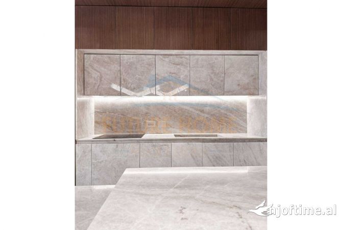 Shtepi ne shitje Apartament ne Tirane, 2+1, Mobilimi E mobiluar, Pagesa 1,290,000  Euro.