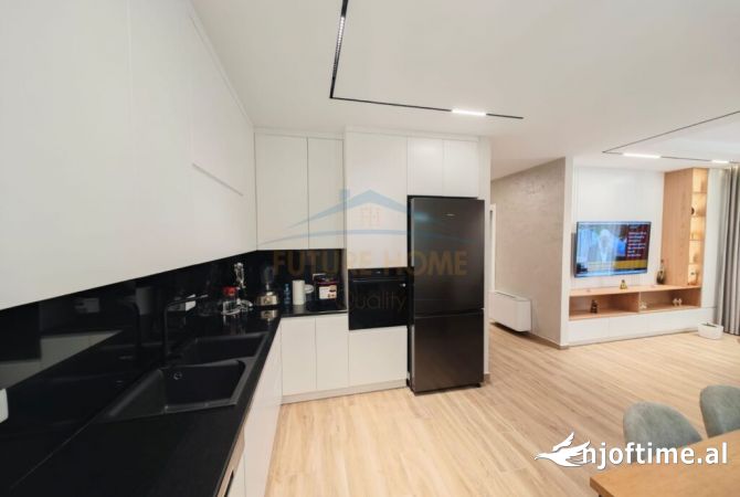 Shtepi ne shitje Apartament ne Tirane, 3+1, Mobilimi E mobiluar, Pagesa 300,000  Euro.