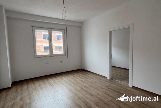 Shtepi ne shitje 2+1 ne Tirane - 109,000 Euro