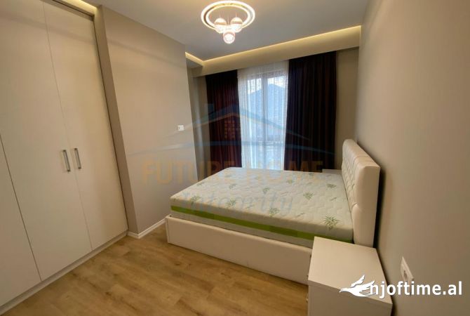 Shtepi me qera Apartament ne Tirane, 2+1, Mobilimi E mobiluar, Pagesa 700  Euro.