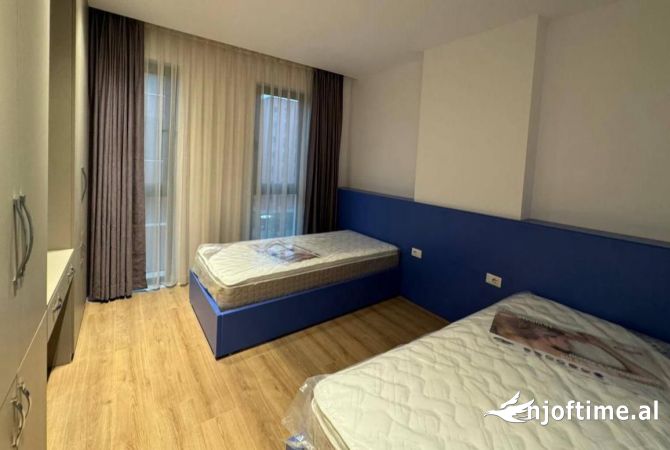 Shtepi me qera Apartament ne Tirane, 2+1, Mobilimi E mobiluar, Pagesa 800  Euro.