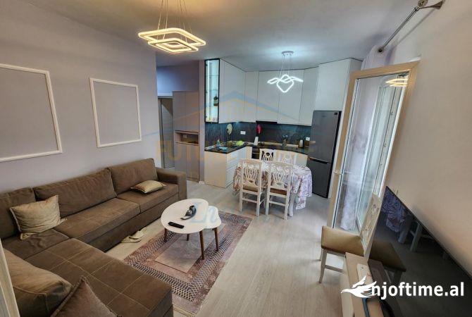 Shtepi me qera Apartament ne Tirane, 1+1, Mobilimi E mobiluar, Pagesa 600  Euro.